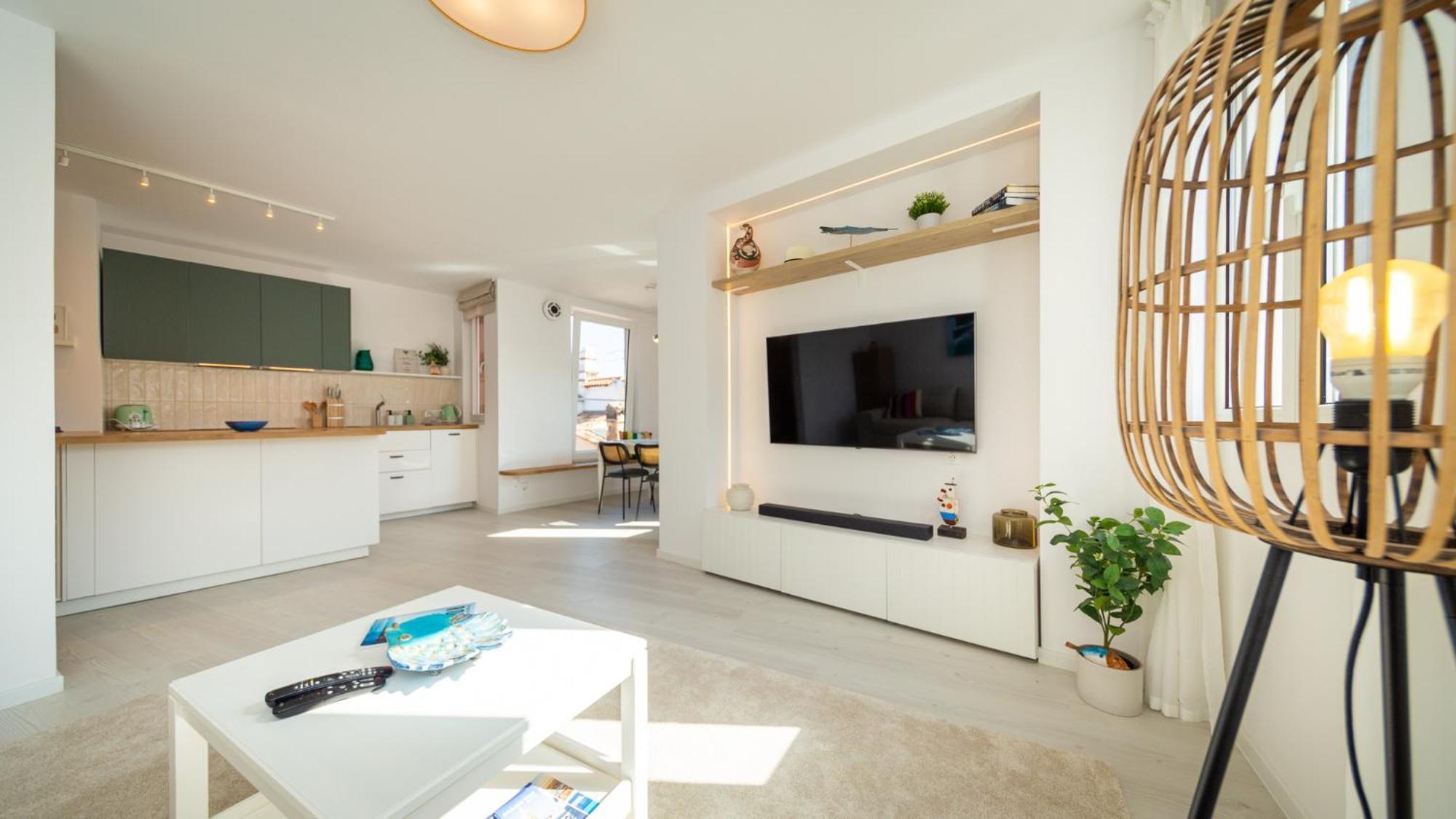 Rubini - Modern Apartment In The Heart Of Old Ровинь Экстерьер фото
