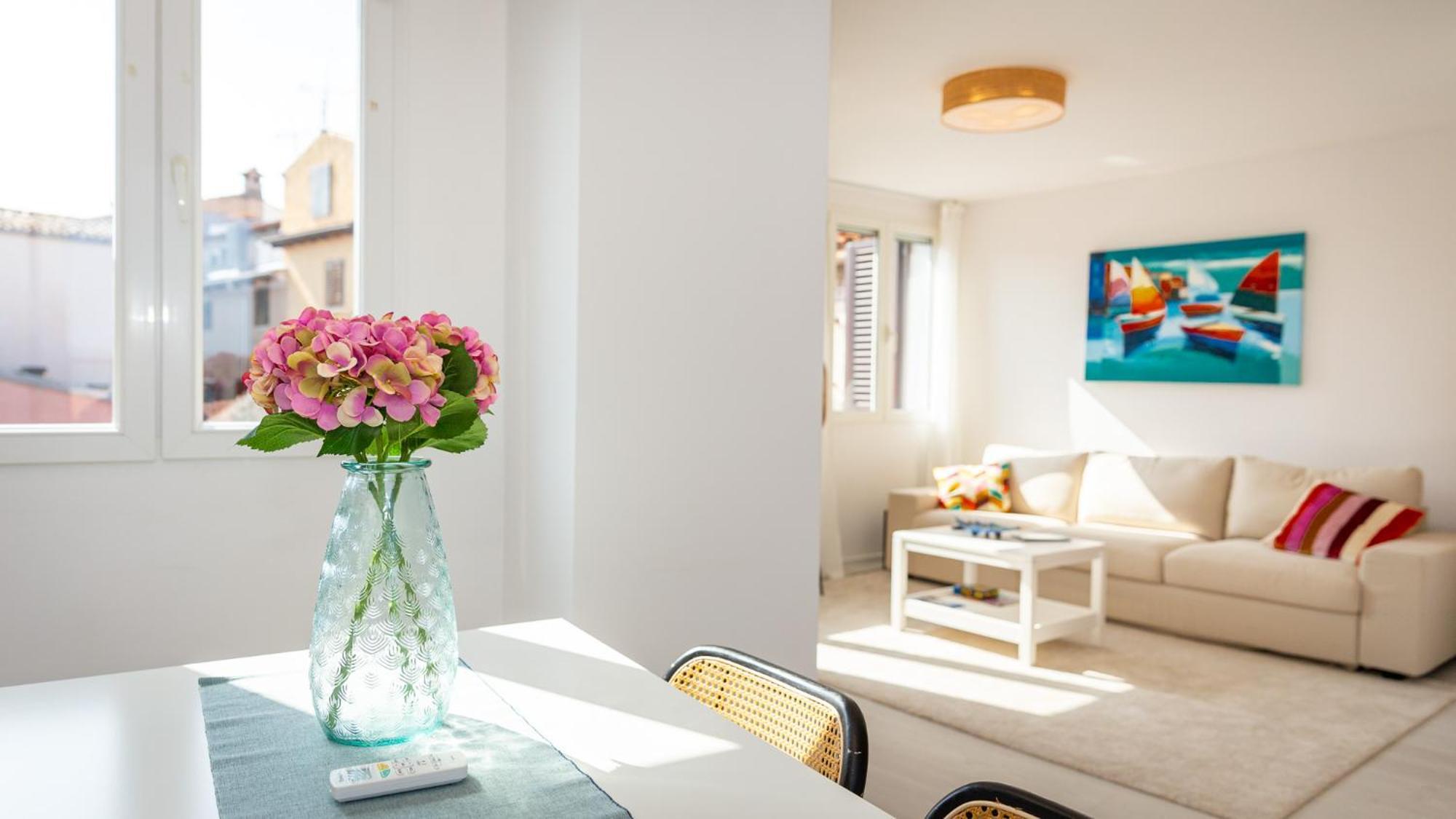 Rubini - Modern Apartment In The Heart Of Old Ровинь Экстерьер фото